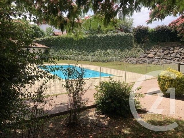 Appartement F3 à louer - 3 pièces - 64.6 m2 - CAMBO LES BAINS - 64 - AQUITAINE - Century 21 Berritzea