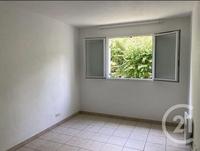 Appartement F3 à louer - 3 pièces - 64.6 m2 - CAMBO LES BAINS - 64 - AQUITAINE - Century 21 Berritzea