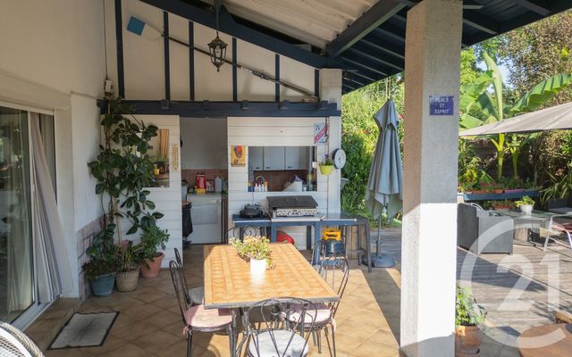 maison à vendre - 8 pièces - 191.46 m2 - ST PIERRE D IRUBE - 64 - AQUITAINE - Century 21 Berritzea