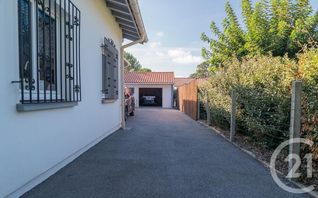 maison à vendre - 5 pièces - 190.0 m2 - ONDRES - 40 - AQUITAINE - Century 21 Berritzea