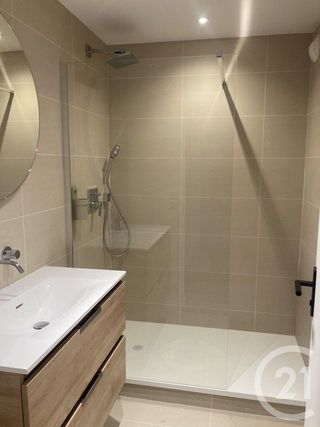 Appartement F2 à louer - 2 pièces - 55.0 m2 - BAYONNE - 64 - AQUITAINE - Century 21 Berritzea