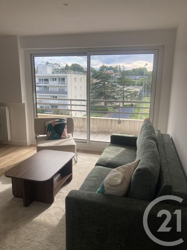 Appartement F2 à louer - 2 pièces - 55.0 m2 - BAYONNE - 64 - AQUITAINE - Century 21 Berritzea