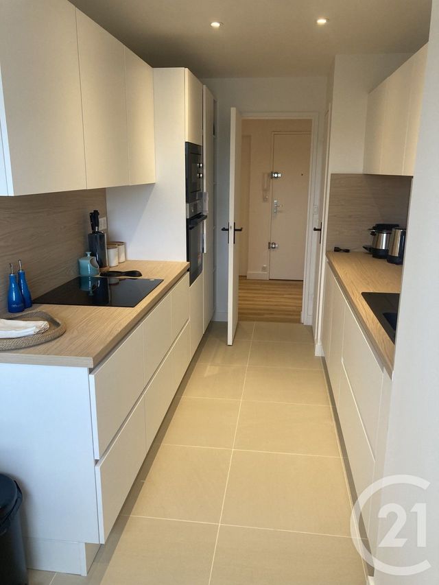 Appartement F2 à louer - 2 pièces - 55.0 m2 - BAYONNE - 64 - AQUITAINE - Century 21 Berritzea