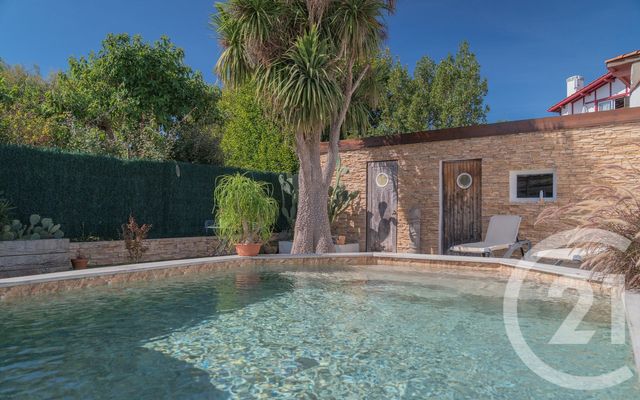Appartement T5 à vendre - 5 pièces - 107.99 m2 - BIDART - 64 - AQUITAINE - Century 21 Berritzea